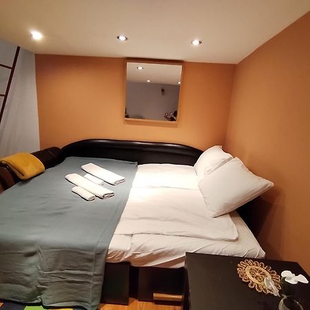 Marek 30 Apartman Budapeste Exterior foto